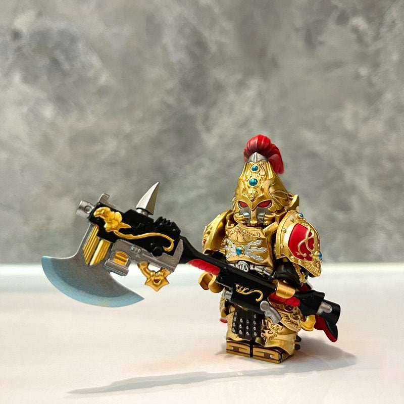 Custodian Guard Warhammer 40K Minifigure - Minifigure Bricks