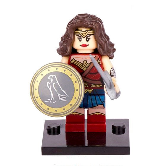 Wonder Woman DC Comics Superhero Minifigure - Minifigure Bricks